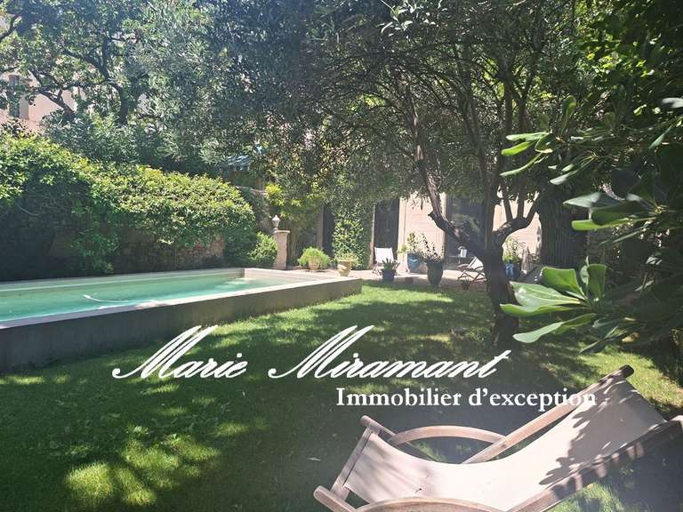Maison Avignon - 4 chambres - 210m²
