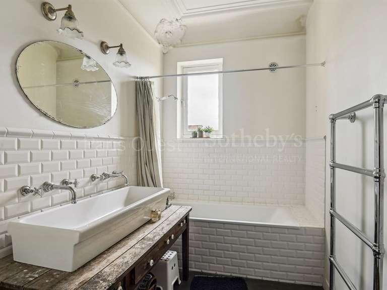 Maison Sonchamp - 6 chambres - 255m²