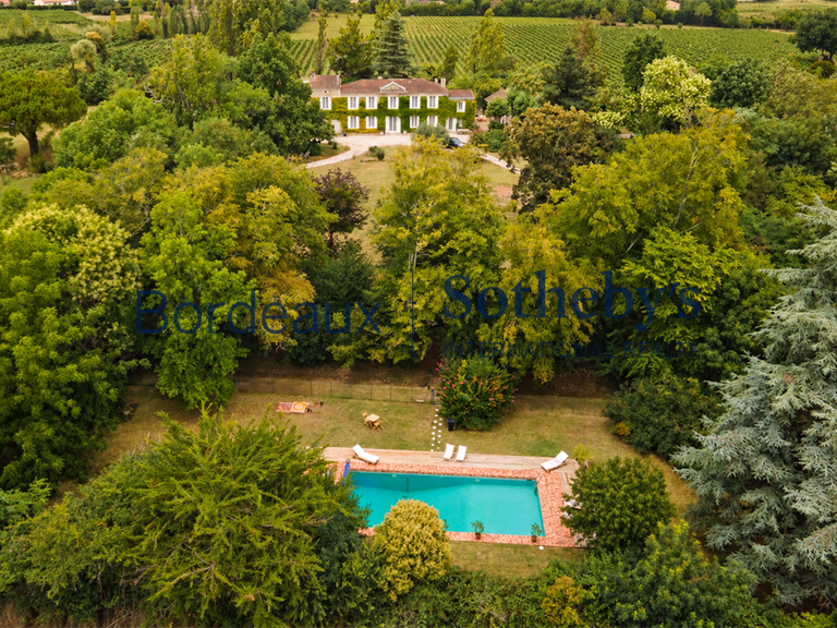 Castle Bordeaux - 9 bedrooms - 400m²