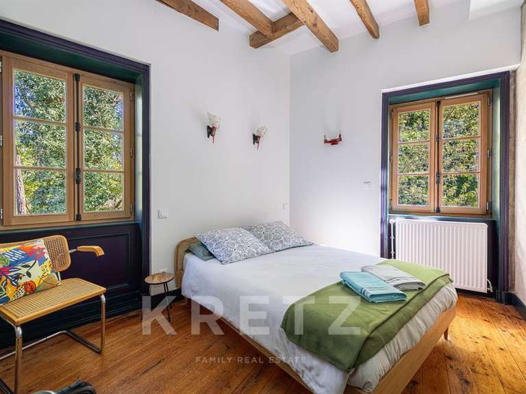 Château Charentay - 10 chambres - 632m²