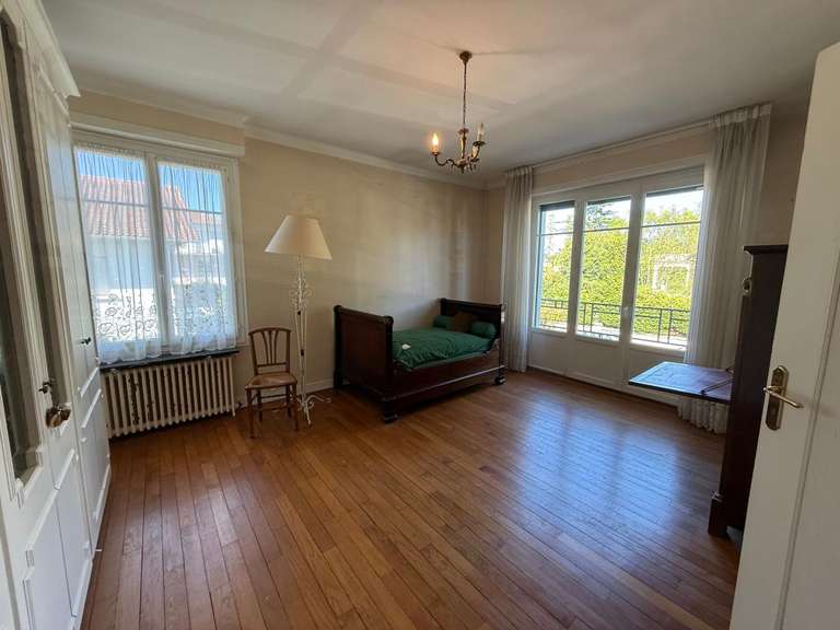 House Pau - 6 bedrooms - 230m²