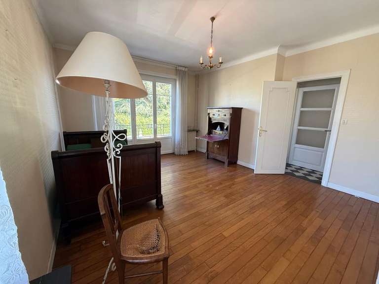 House Pau - 6 bedrooms - 230m²