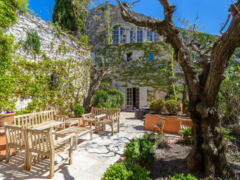 Hôtel particulier Vaison-la-Romaine - 7 chambres - 910m²