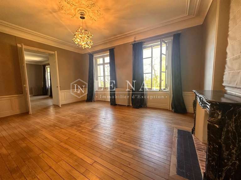 Château Frossay - 7 chambres - 374m²