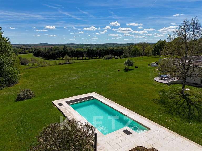 Maison Fleurance - 186m²