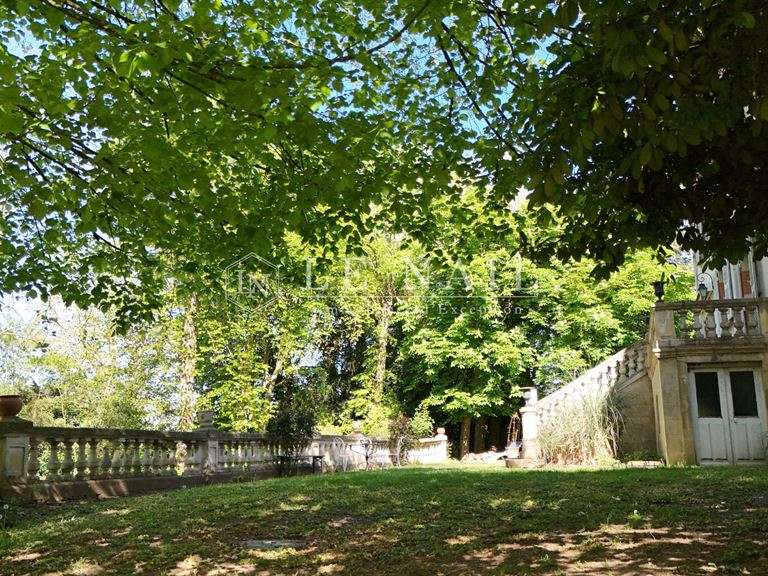 Maison Moulins - 7 chambres - 280m²