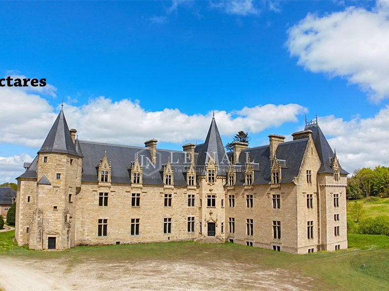 Château Saint-Brieuc - 12 chambres - 1250m²