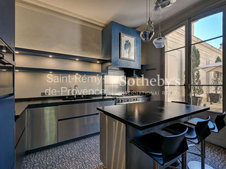 Hôtel particulier Avignon - 7 chambres - 565m²