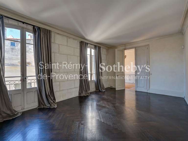 Hôtel particulier Avignon - 7 chambres - 565m²
