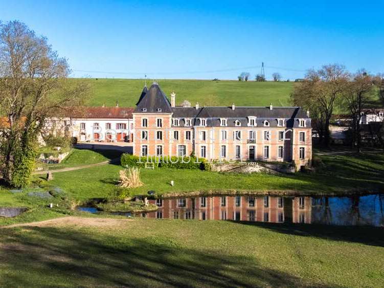 Château Seraincourt - 30 chambres