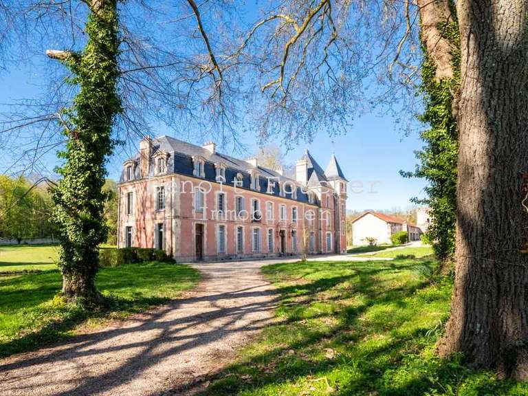Château Seraincourt - 30 chambres