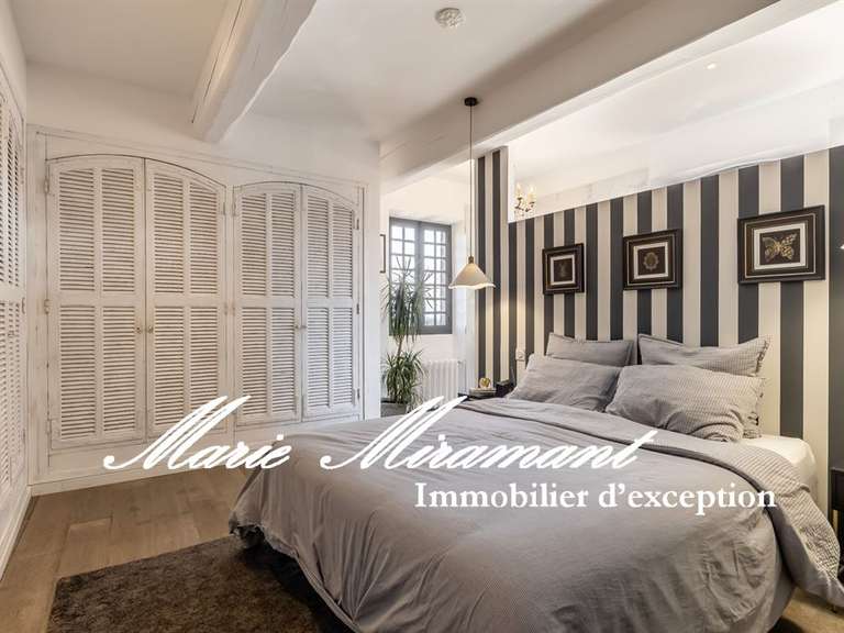 Hôtel particulier Avignon - 7 chambres - 400m²