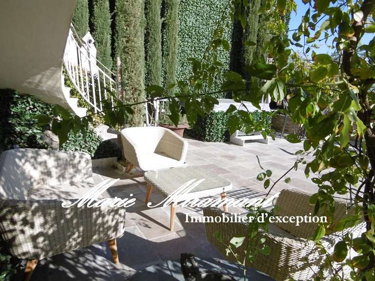 Hôtel particulier Avignon - 7 chambres - 400m²