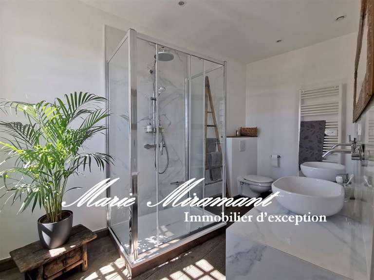 Hôtel particulier L'Isle-sur-la-Sorgue - 7 chambres - 400m²