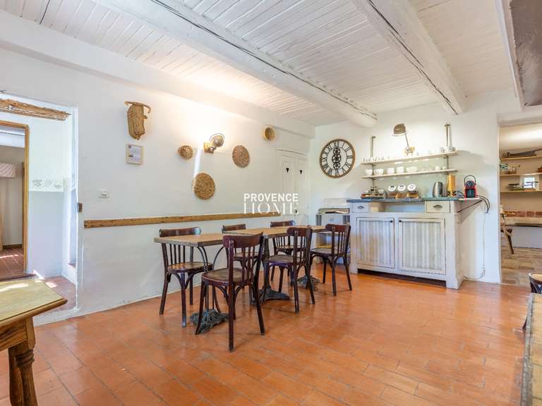Property Le Thor - 10 bedrooms - 528m²