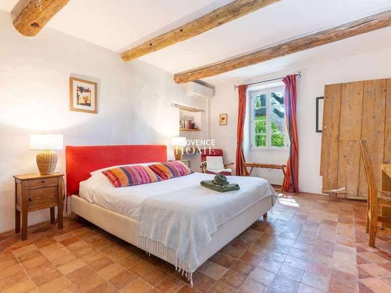 Property Le Thor - 10 bedrooms - 528m²