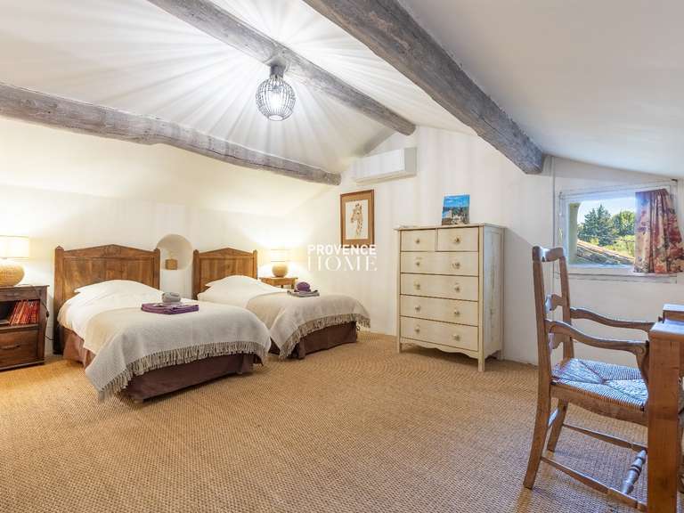 Property Le Thor - 10 bedrooms - 528m²