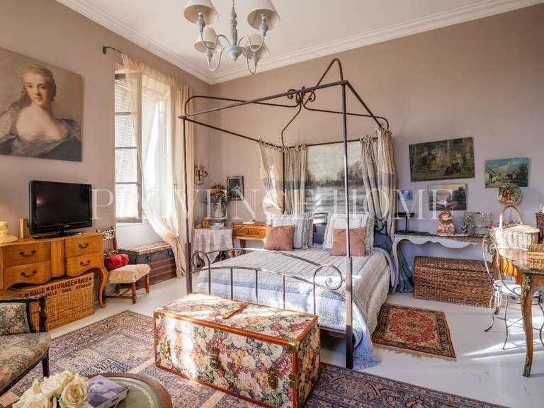 Propriété Velleron - 8 chambres - 400m²