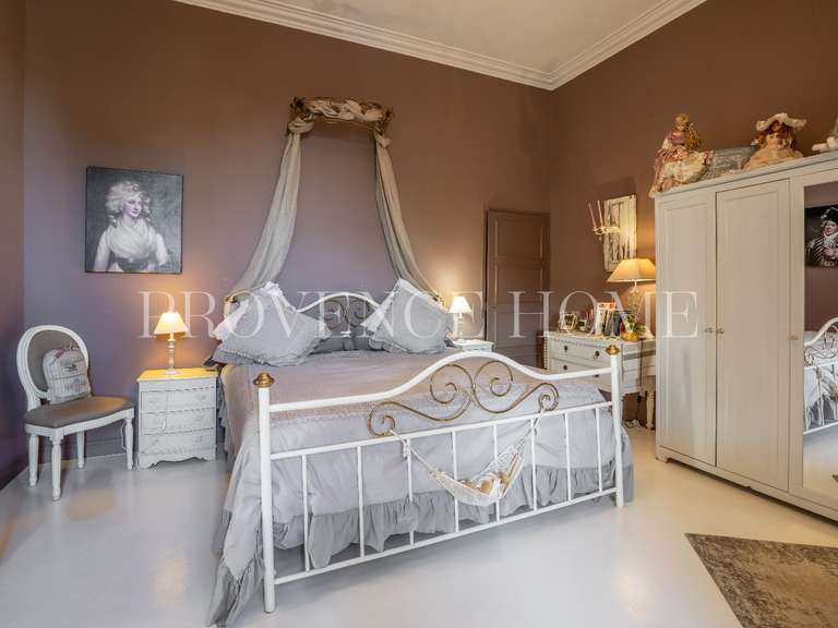Propriété Velleron - 8 chambres - 400m²