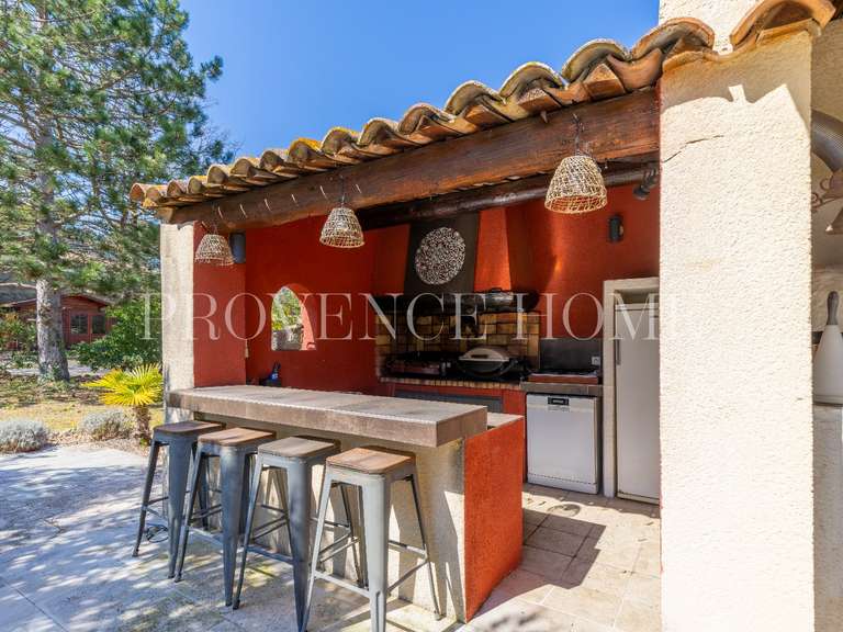 Propriété Maubec - 5 chambres - 305m²