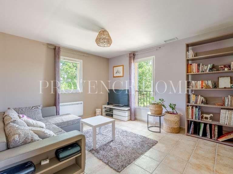 Propriété Maubec - 5 chambres - 208m²