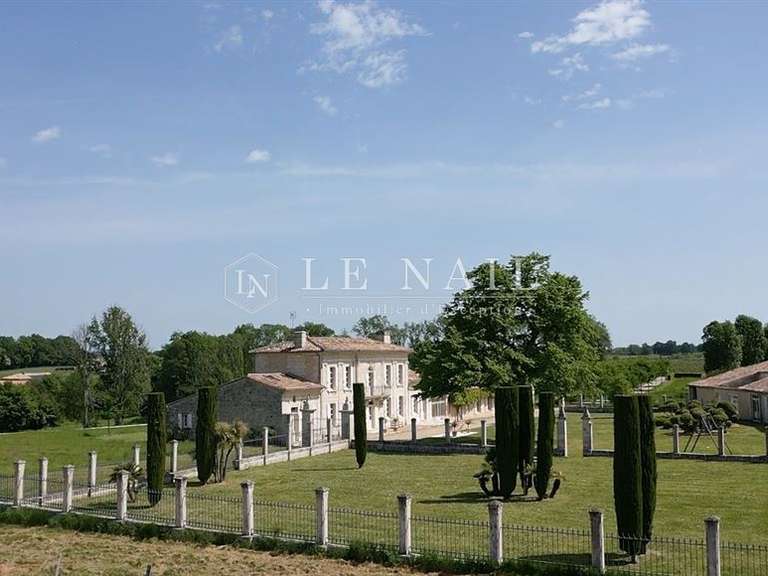 Maison Libourne - 9 chambres - 371m²