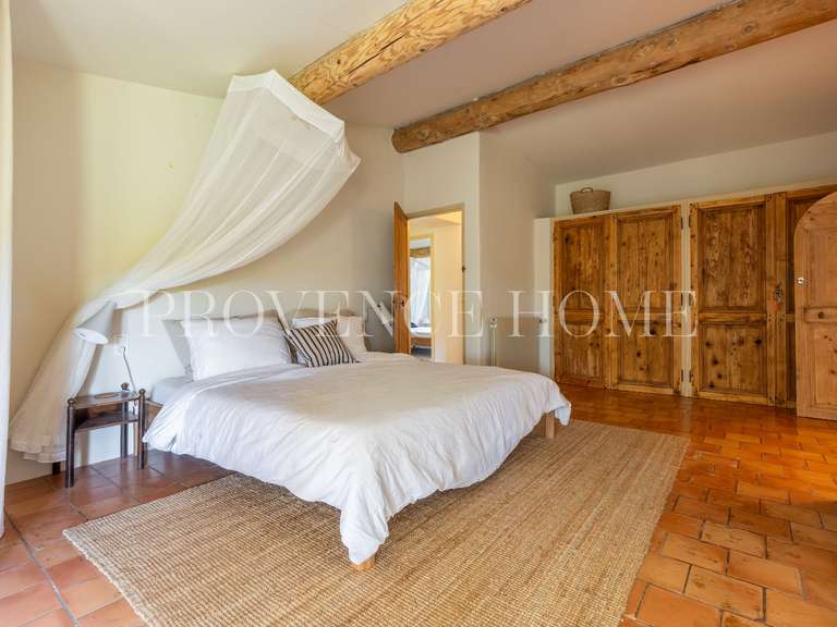 Propriété Saint-Saturnin-lès-Apt - 5 chambres - 268m²