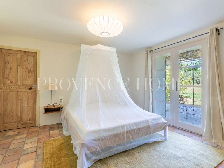 Propriété Saint-Saturnin-lès-Apt - 5 chambres - 268m²
