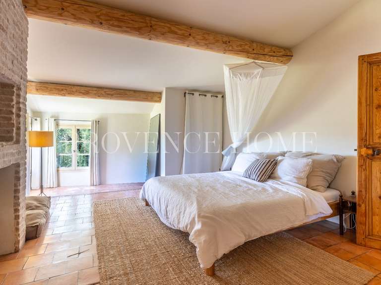 Propriété Saint-Saturnin-lès-Apt - 5 chambres - 268m²