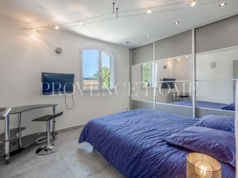 Propriété Cabrières-d'Avignon - 4 chambres - 257m²