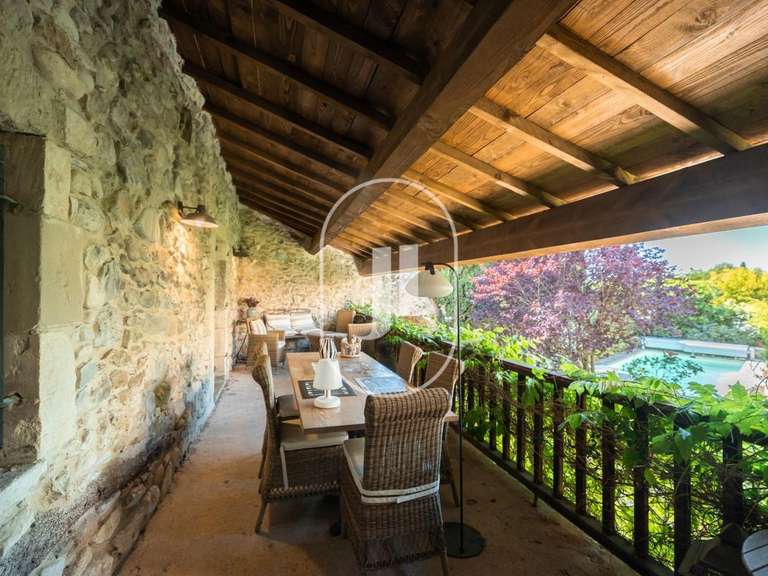 Maison Nyons - 5 chambres - 300m²