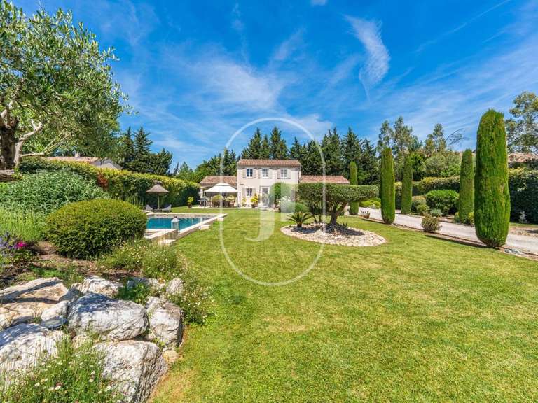 Maison Noves - 4 chambres - 150m²
