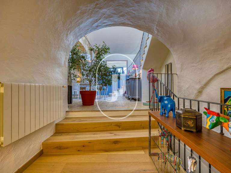 Propriété Malaucène - 10 chambres - 540m²