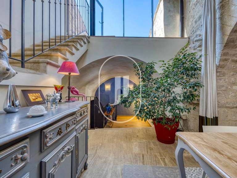 Propriété Malaucène - 10 chambres - 540m²