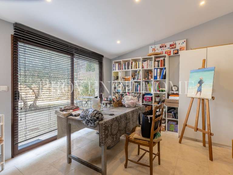 Propriété Pernes-les-Fontaines - 6 chambres - 358m²