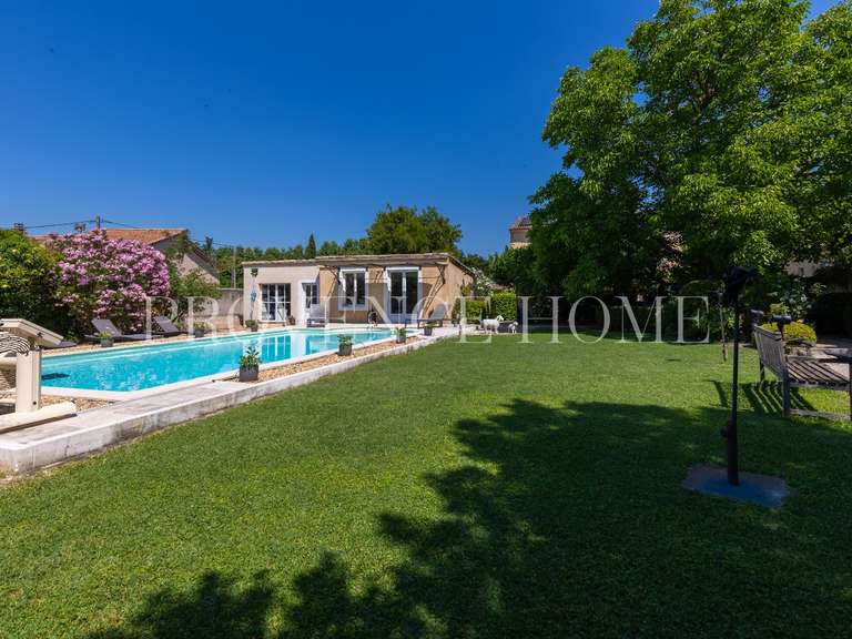 Propriété Pernes-les-Fontaines - 6 chambres - 358m²