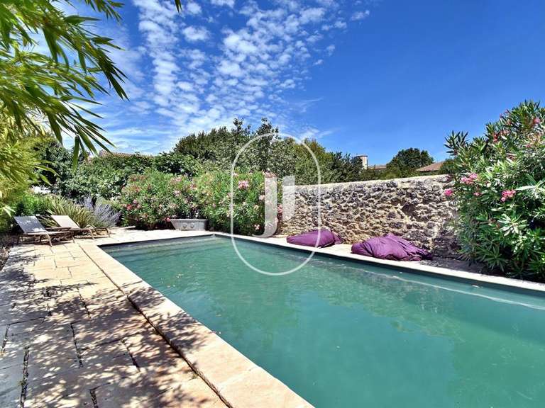 Maison Salon-de-Provence - 7 chambres - 350m²