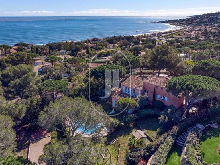 Propriété avec Vue sur mer Sainte-Maxime - 8 chambres - 227m²