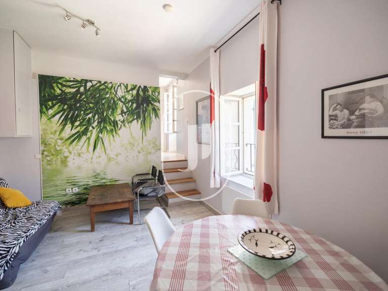 Maison Montélimar - 10 chambres - 381m²