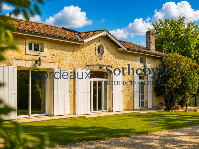 Château Bordeaux - 10 chambres - 800m²