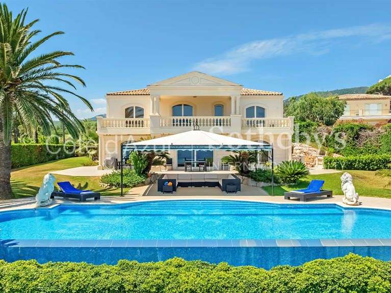 Maison Grimaud - 5 chambres - 306m²