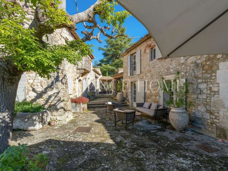 Propriété Oppède - 7 chambres - 386m²