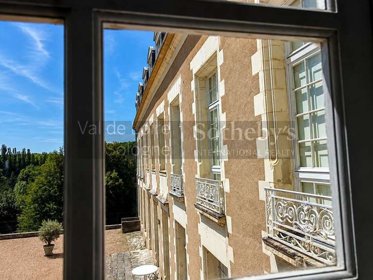 Château Amboise - 8 chambres - 1125m²