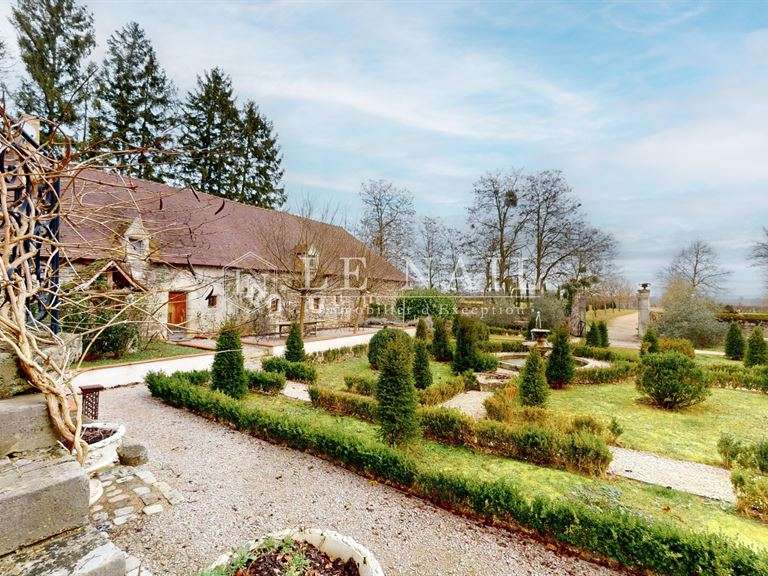 Château Vichy - 3 chambres - 325m²