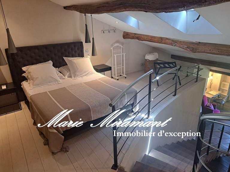 Hôtel particulier Uzès - 7 chambres - 450m²