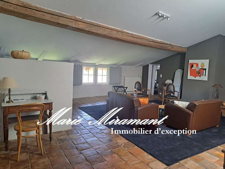Hôtel particulier Uzès - 7 chambres - 450m²