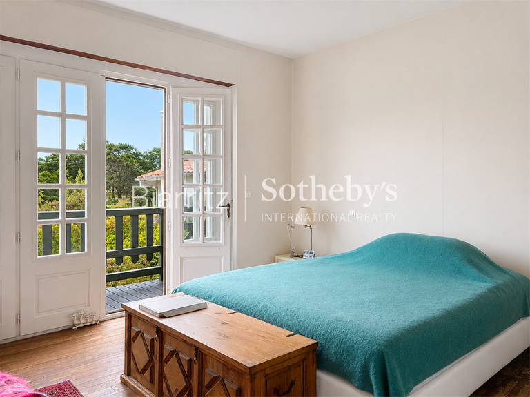 Maison Biarritz - 5 chambres - 211m²