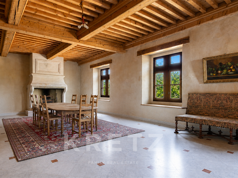 Maison Montélimar - 5 chambres - 536m²