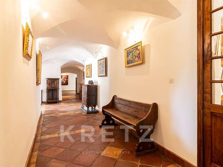 Maison Montélimar - 5 chambres - 536m²