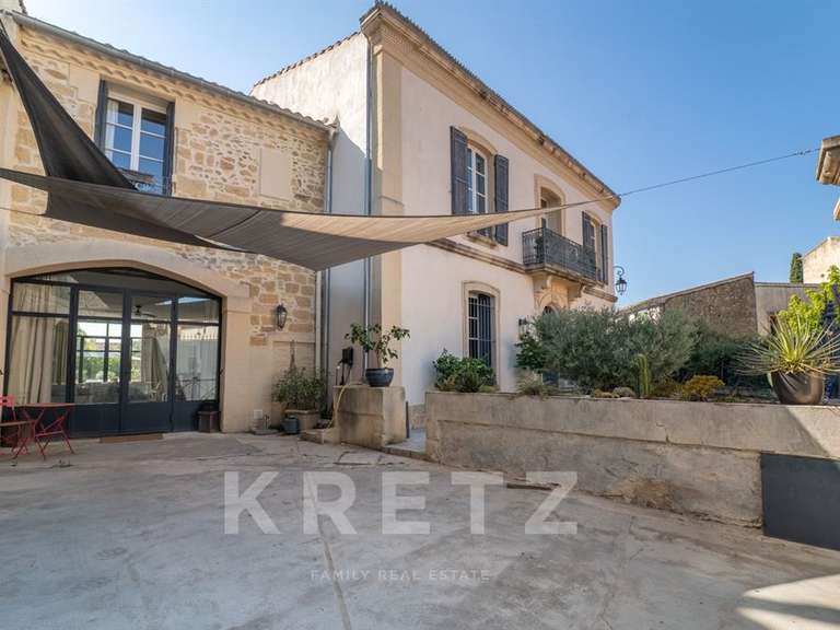 Maison Nîmes - 7 chambres - 530m²